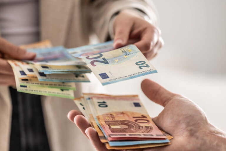 Verbod op contante betalingen van € 3.000 of meer